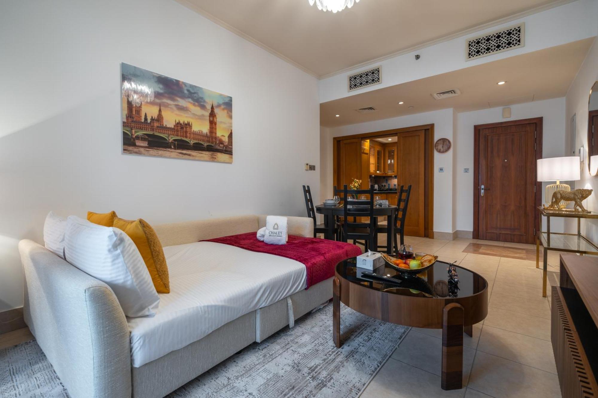 Reehan Suites, Downtown - Near Burj Khalifa & Mall Apartment Dubai